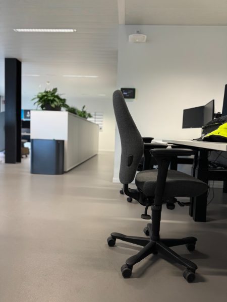 Dieptereiniging bureaustoelen Atlas Copco